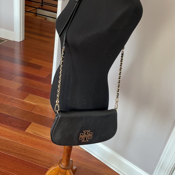 Tory Burch cross body clutch - Picture 6 of 6